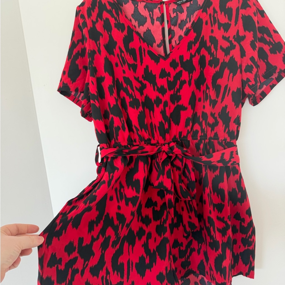 SHEIN Plus Red Black Leopard Print Flutter Sleeve Belted Romper Jumpsuit 2XL